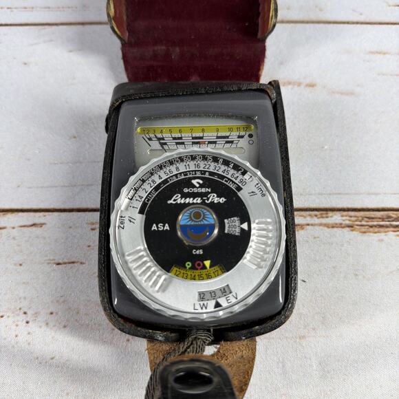 Gossen Luna Pro Light Meter Analog Ambient w/ Leather Case Tested - Picture 1 of 6